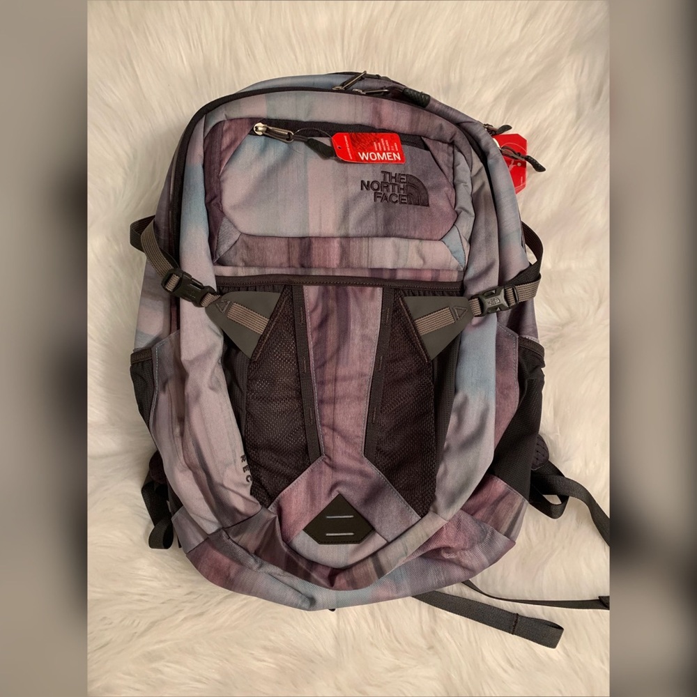 ✨NEW WITH TAGS - Watercolor TheNorthFace Backpack✨